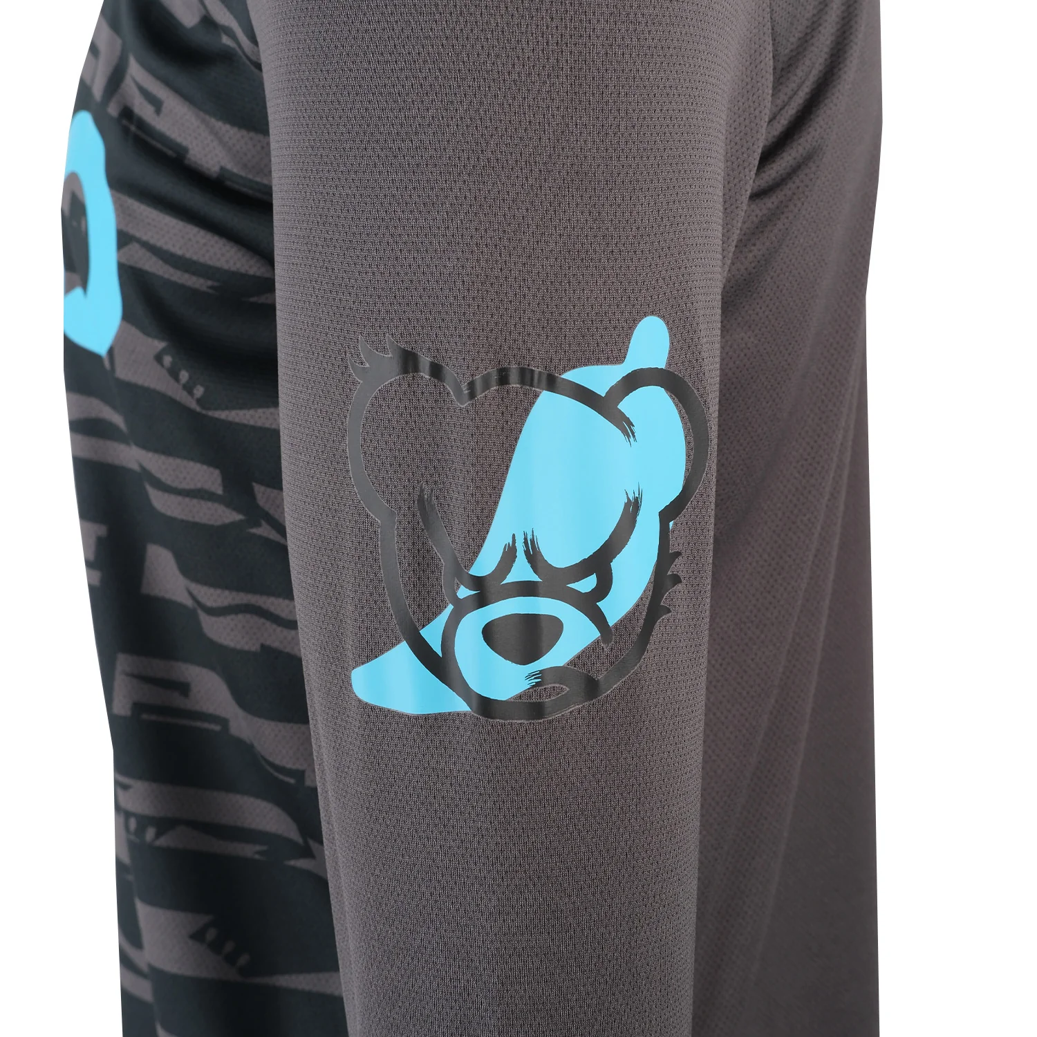 Umbro 2025/26 Adult Third Shirt Long Sleeved - Image 9