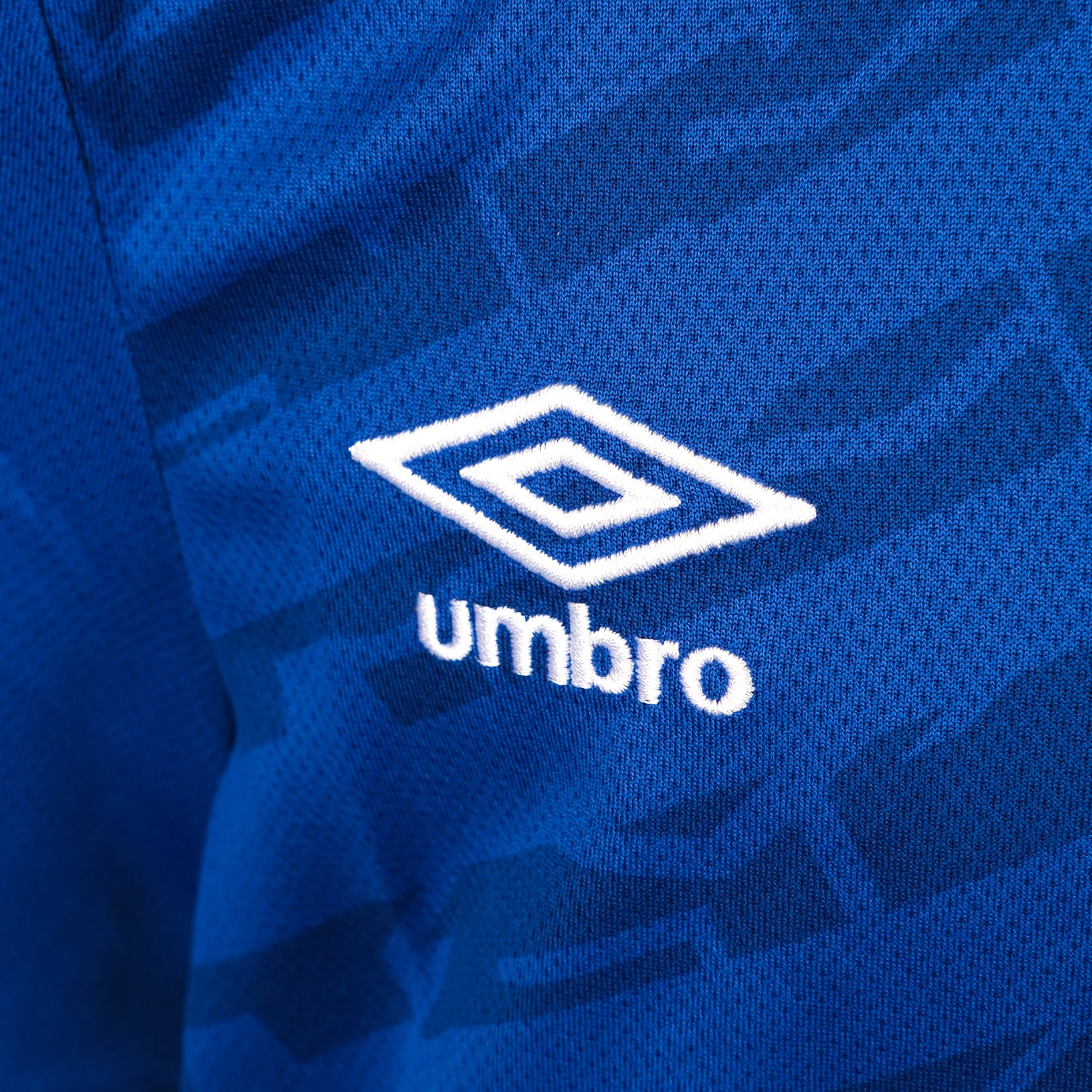 Umbro 2025/26 Junior Home Shirt - Image 4