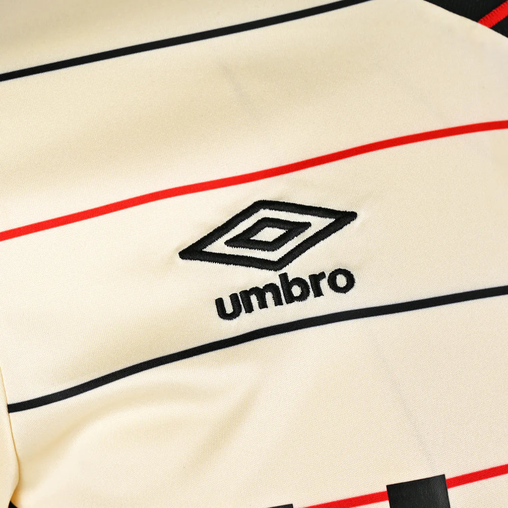 Umbro 2026/27 Adult Away Shirt Long Sleeved - Image 5