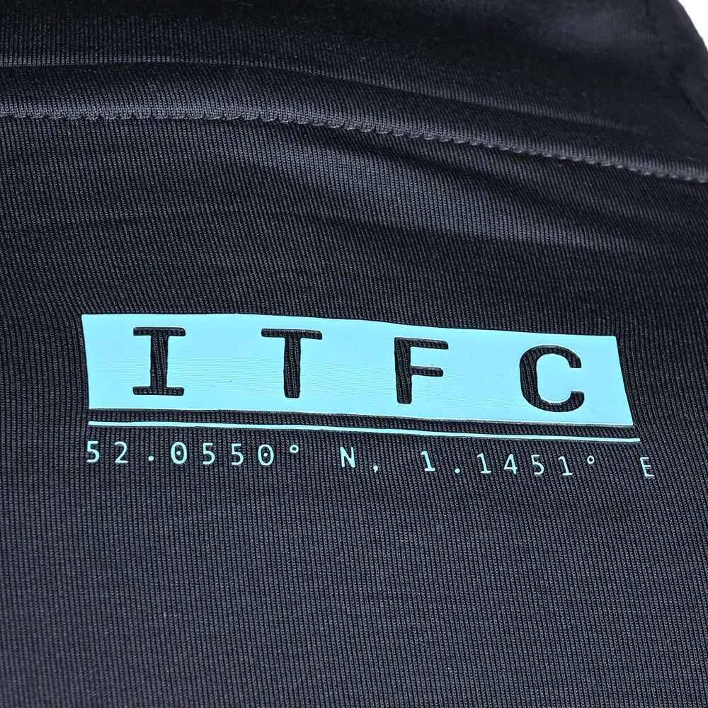 Active Leisure 1/4 Zip Top - Image 4